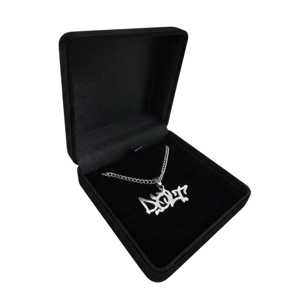 DOLT NECKLACE