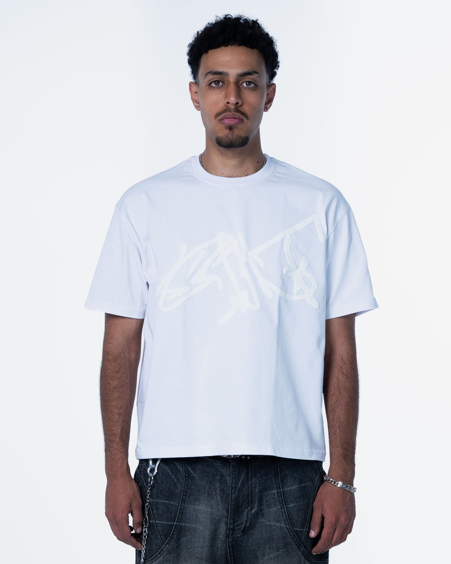 WHITE PUFFY T-SHIRT